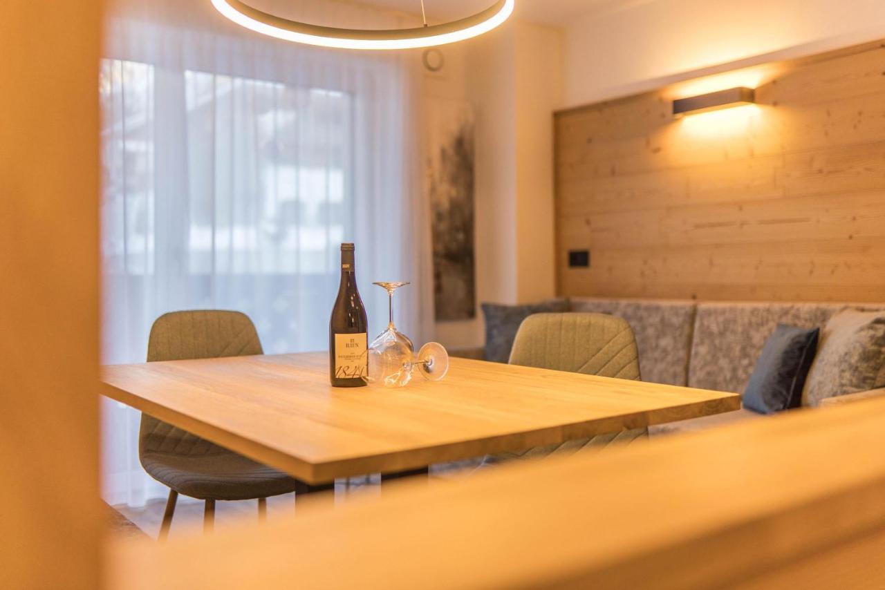 Apartments Armeri Blue Dolomites San Vigilio Di Marebbe Luaran gambar